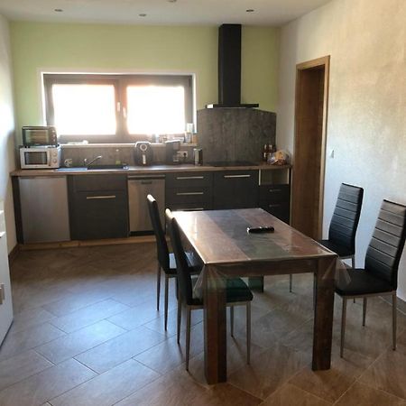 Ferienwohnung Zeitler Treuen エクステリア 写真